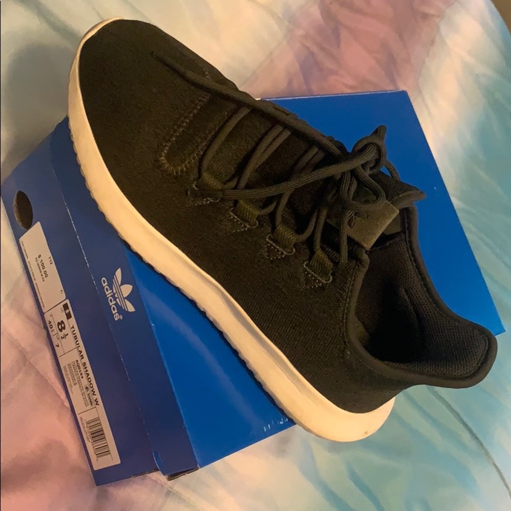 Adidas tubular shadow